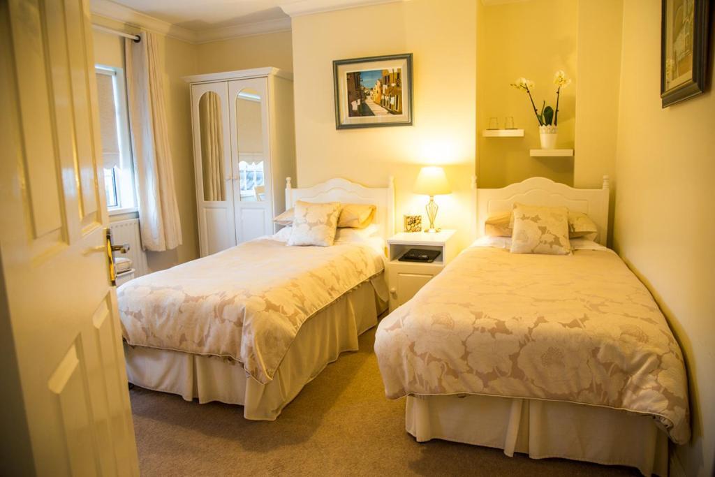 Shantalla Lodge Bed And Breakfast Сантри Номер фото