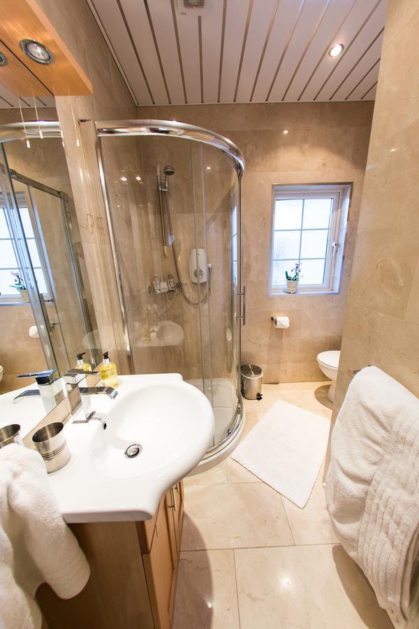 Shantalla Lodge Bed And Breakfast Сантри Экстерьер фото